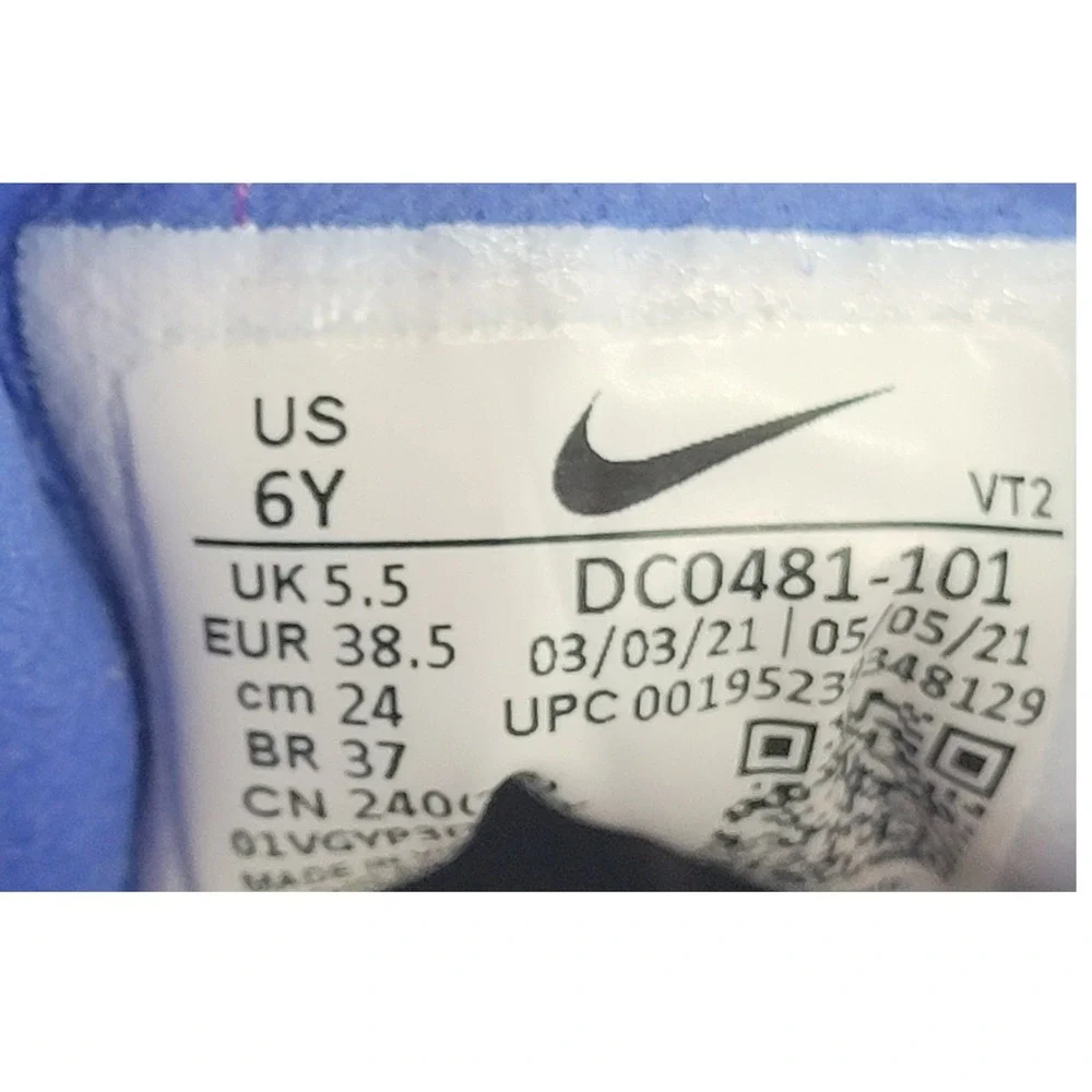 Nike Waffle One Sneakers Kids Size 6Y‎ DC0481101 Coconut Milk Crimson